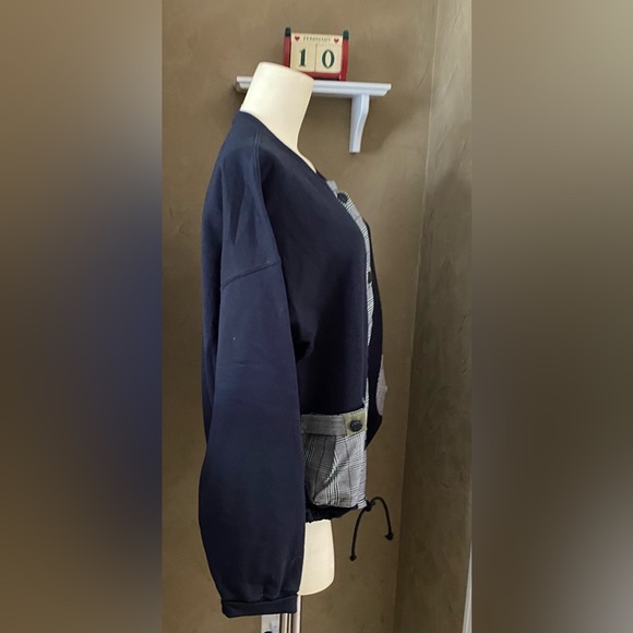 COPY - Gildan Heavy blend, women’s size XL, Spring blazer cardigan jacket butto… - Picture 8 of 15